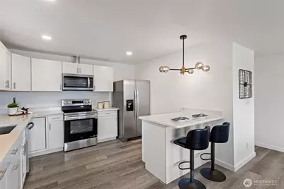 13013 26th Avenue S, SeaTac, WA 98168 - Photo 8