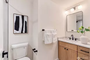 5817 56th Ave NE, Seattle, WA 98105 - Photo 24