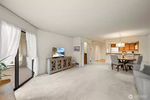 401 100th Ave NE, Bellevue, WA 98004 - Photo 4