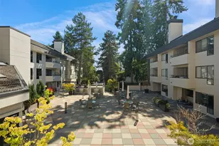 401 100th Ave NE, Bellevue, WA 98004 - Photo 28