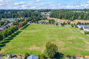 8806 177th St E, Puyallup, WA 98375 - Photo 36