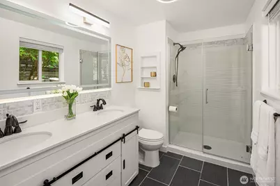 2623 124th Place NE, Bellevue, WA 98005 - Photo 14