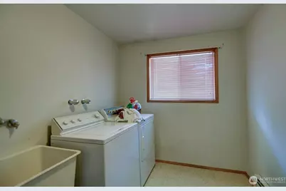 7112 5th Avenue SE, Lacey, WA 98503 - Photo 14