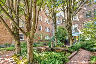 1631 16th Avenue #110, Seattle, WA 98122 - Photo 4