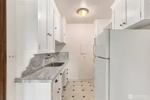 1631 16th Ave, Seattle, WA 98122 - Photo 18