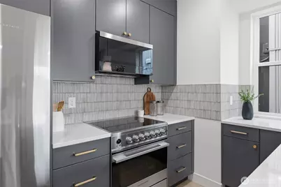 2016 Fairview Avenue E #C, Seattle, WA 98102 - Photo 10