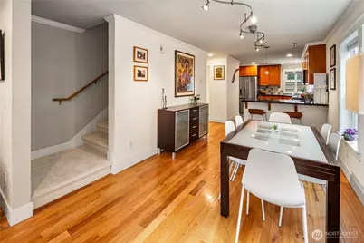128 B 25th Avenue E, Seattle, WA 98112 - Photo 6