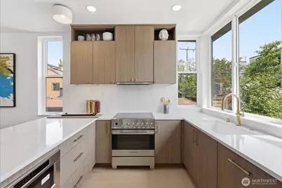 2019 Minor Avenue E, Seattle, WA 98102 - Photo 16