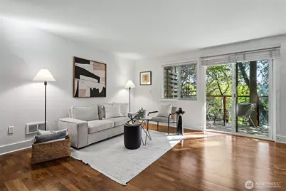 11052 NE 33rd Place #A4, Bellevue, WA 98004 - Photo 2