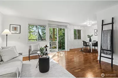 11052 NE 33rd Place #A4, Bellevue, WA 98004 - Photo 6