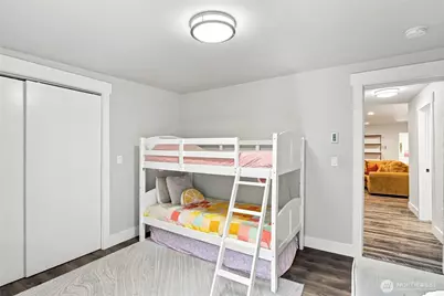 4010 82nd Avenue W, University Place, WA 98466 - Photo 24