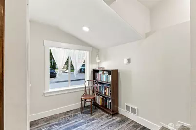 4010 82nd Avenue W, University Place, WA 98466 - Photo 10