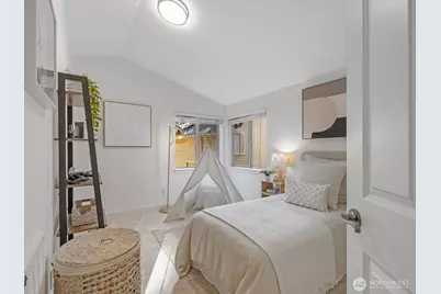 8554 A Mary Avenue NW, Seattle, WA 98117 - Photo 24