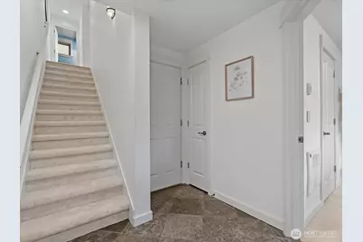 8554 A Mary Avenue NW, Seattle, WA 98117 - Photo 6