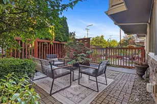 8554A Mary Ave NW, Seattle, WA 98117 - Photo 4