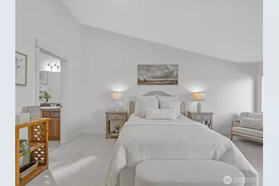 8554 A Mary Avenue NW, Seattle, WA 98117 - Photo 28