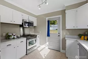 419 Northshore Dr, Bellingham, WA 98226 - Photo 14