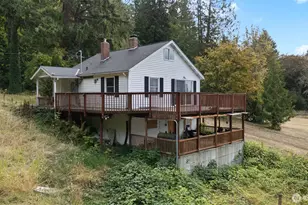 4125 Tracyton Beach Rd NW, Bremerton, WA 98310 - Photo 2