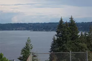 1750 W Sunn Fjord Ln, Bremerton, WA 98312 - Photo 1