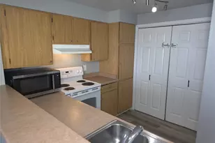 1750 W Sunn Fjord Ln, Bremerton, WA 98312 - Photo 4