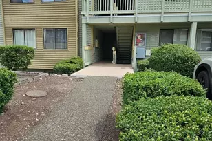 1750 W Sunn Fjord Ln, Bremerton, WA 98312 - Photo 2