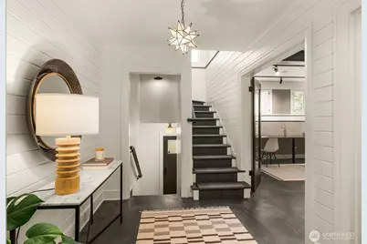 1107 4th Avenue N, Seattle, WA 98109 - Photo 32