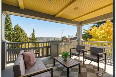 1107 4th Avenue N, Seattle, WA 98109 - Photo 12