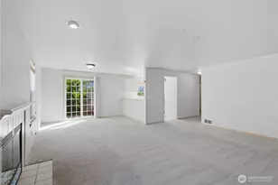 1160 Monroe Ave NE, Renton, WA 98056 - Photo 14
