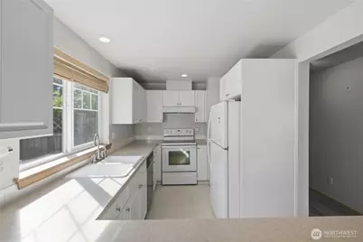 1160 Monroe Avenue NE #A2, Renton, WA 98056 - Photo 18