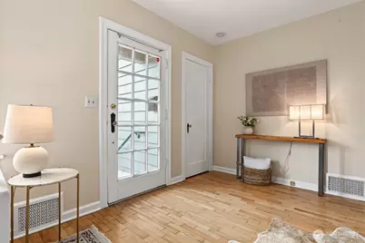 5510 43rd Avenue NE, Seattle, WA 98105 - Photo 4