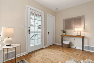 5510 43rd Ave NE, Seattle, WA 98105 - Photo 4
