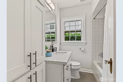 5510 43rd Avenue NE, Seattle, WA 98105 - Photo 24