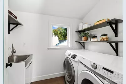 6202 Ravenna Avenue NE, Seattle, WA 98115 - Photo 18