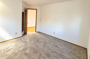 911 NW Leisure Ln, Bremerton, WA 98311 - Photo 14