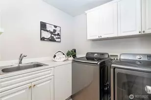 21005 37th Ave SE, Bothell, WA 98021 - Photo 12