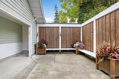 10231 41st Avenue SW, Seattle, WA 98146 - Photo 32