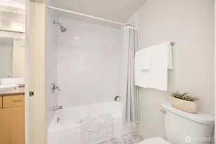11801 100th Ave NE, Kirkland, WA 98034 - Photo 14