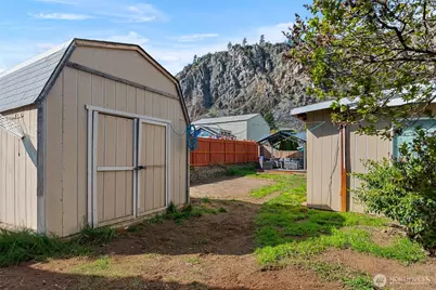 14934 Golden Delicious, Entiat, WA 98822 - Photo 32