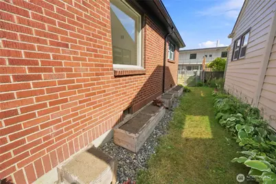 2216 Elizabeth Street, Bellingham, WA 98225 - Photo 32