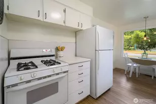 2216 Elizabeth St, Bellingham, WA 98225 - Photo 14