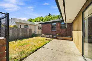 2216 Elizabeth St, Bellingham, WA 98225 - Photo 30