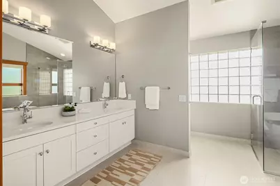 2422 NW 58th Street #301, Seattle, WA 98107 - Photo 18
