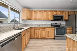 410 E Scott St, Aberdeen, WA 98520 - Photo 12