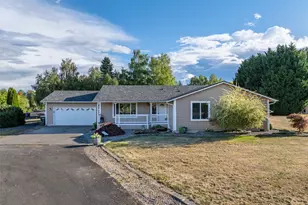 185 Hidden Meadows Dr, Chehalis, WA 98532 - Photo 2