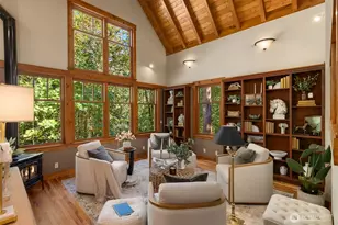 9000 Kono Rd NE, Bainbridge Island, WA 98110 - Photo 4