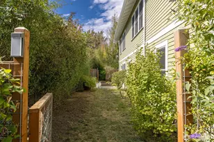 2510 Grant St, Bellingham, WA 98225 - Photo 38
