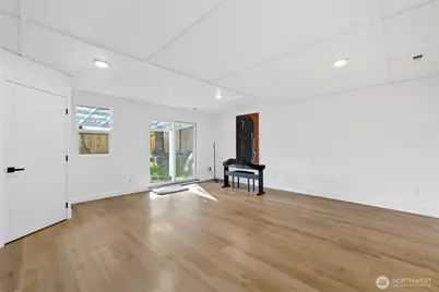 22 223rd St SW, Bothell, WA 98021 - Photo 12