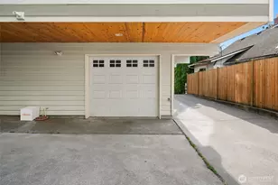 350B NW 76th St, Seattle, WA 98117 - Photo 26