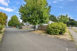 8801 Vinup Rd, Lynden, WA 98264 - Photo 24