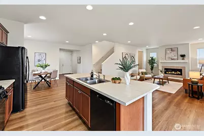 12605 176th Street E, Puyallup, WA 98374 - Photo 2